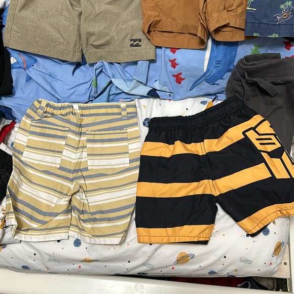 Kids' Multicolor Shorts bundle - Picture 5 of 10